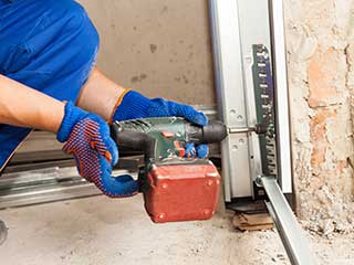 Affordable Garage Door Repair Services | Burbank, CA